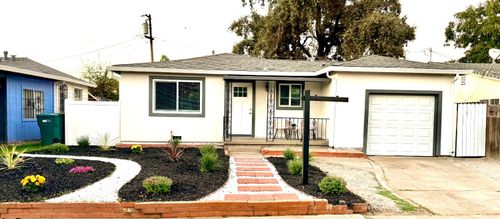 2421 E Scotts Avenue, Stockton, CA, 95205 | Card Image