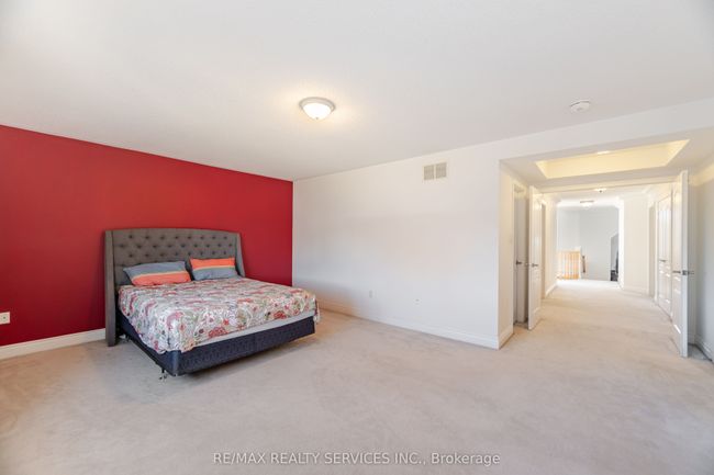 5 Belleville Dr, House other with 6 bedrooms, 5 bathrooms and 6 parking in Brampton ON | Image 32