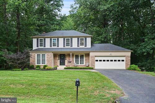 1092 Loran Ct, GREAT FALLS, VA, 22066-1533 | Card Image