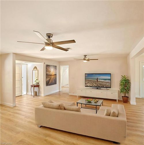 1016 Bayshore Ave, FORT MYERS, FL, 33919-2606 | Card Image