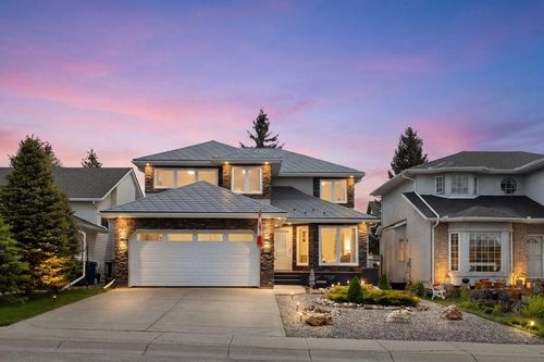 439 Douglas Woods Dr Se, Calgary, AB, T2Z2H1 | Card Image