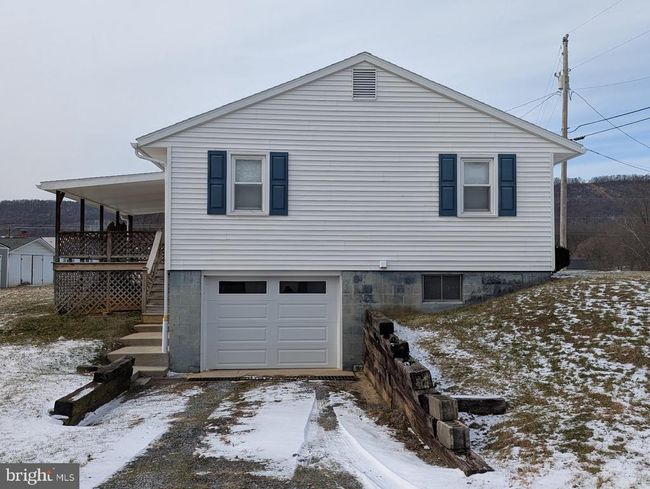 122 Fairview St, House other with 3 bedrooms, 1 bathrooms and null parking in Everett PA | Image 9