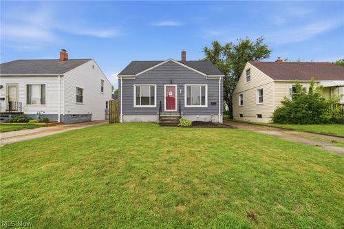 7103 Velma Ave, Parma, OH, 44129-1463 | Card Image