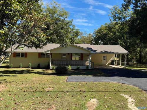 1094 Porter Road, Scottsboro, AL, 35768 | Card Image