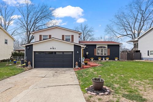 4487 Hale Dr, Decatur, IL, 62526-1113 | Card Image