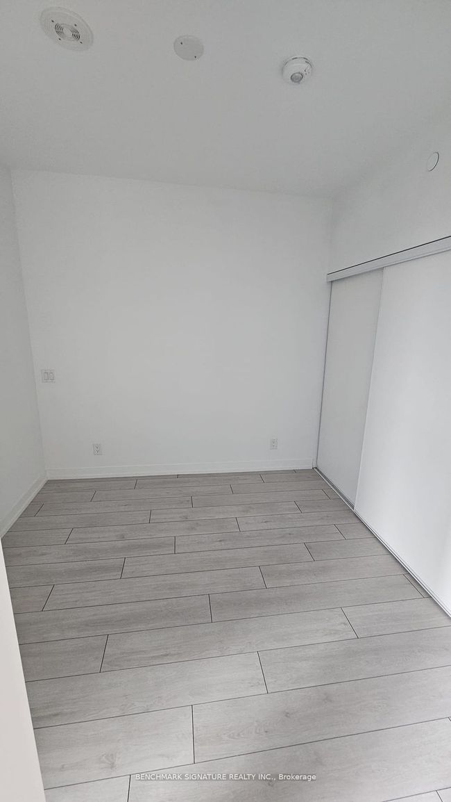 814 - 270 Dufferin St, Condo with 1 bedrooms, 1 bathrooms and null parking in Toronto ON | Image 11