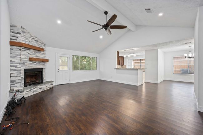 13514 Bridgepath Cv, House other with 3 bedrooms, 2 bathrooms and 2 parking in Houston TX | Image 6