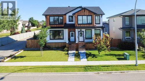 4311 Fairmont Gate S, Lethbridge, AB, T1K8J3 | Card Image