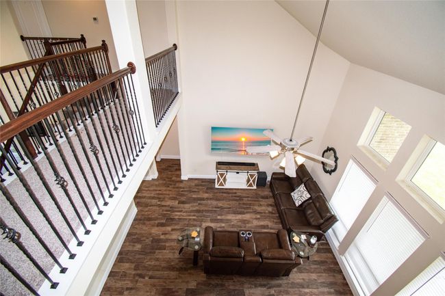 11823 Champions Forest Dr, House other with 4 bedrooms, 4 bathrooms and 7 parking in Mont Belvieu TX | Image 8