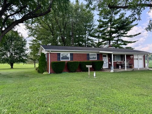 7933 S 650 W, Crawfordsville, IN, 47933-8802 | Card Image