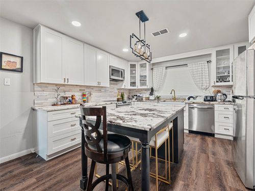 6455 El Toro Ct, Fort Worth, TX, 76133-5511 | Card Image