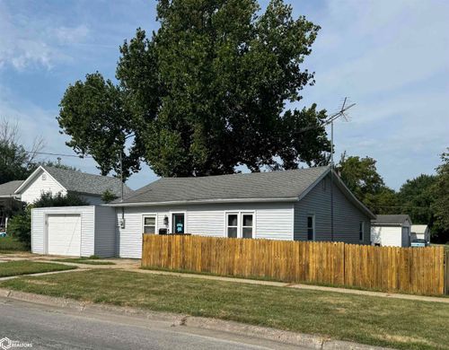 406 N Cedar St, Creston, IA, 50801-2605 | Card Image