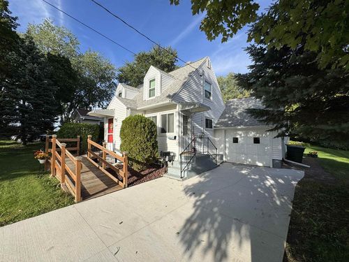 409 Stanton Street, Ripon, WI, 54971 | Card Image