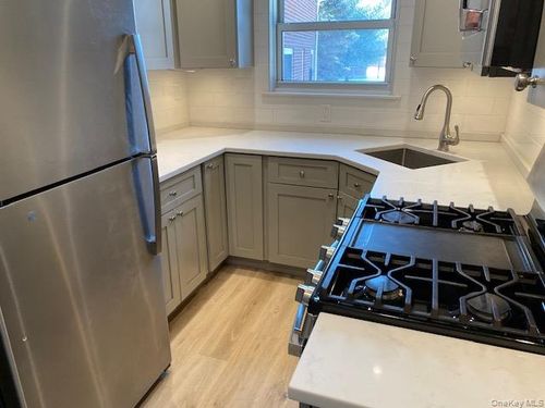 1st-260 73rd Ave, Glen Oaks, NY, 11004-1029 | Card Image