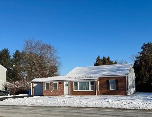 461 River Rd, Lincoln, RI, 02865-1424 | Card Image