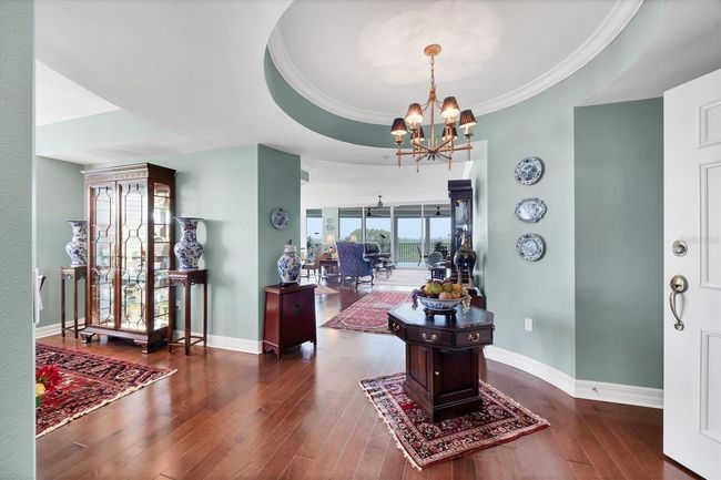 Rotunda at Entrance from Private Elevator Foyer | Image 10