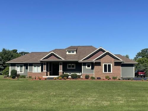 W319S9145 Laurens Parkway, Mukwonago, WI, 53149 | Card Image