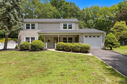 140 Idlebrook Ln, Matawan, NJ, 07747-1747 | Card Image