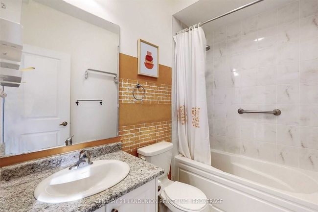 8 La Tache Cres, House attached with 4 bedrooms, 4 bathrooms and 4 parking in Markham ON | Image 18