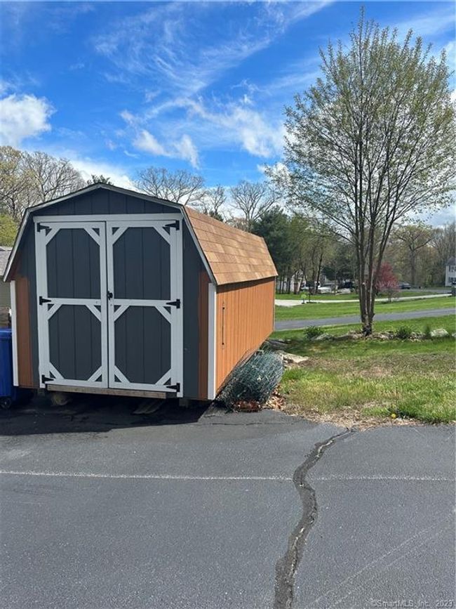 12 Tamarack Cir, House other with 3 bedrooms, 1 bathrooms and null parking in Killingly CT | Image 4
