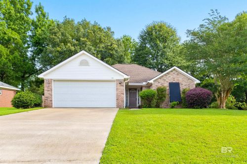 122 Oakwood Ave, Fairhope, AL, 36532-3606 | Card Image