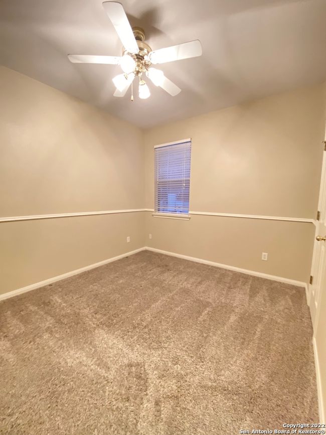 20707 Cliff Park, House other with 4 bedrooms, 2 bathrooms and null parking in San Antonio TX | Image 16