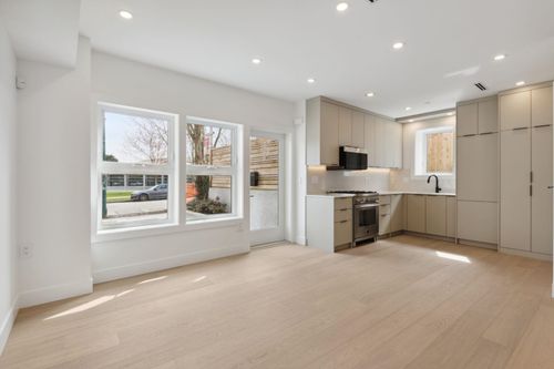 3379 Victoria Dr, Vancouver, BC, V5N4M3 | Card Image