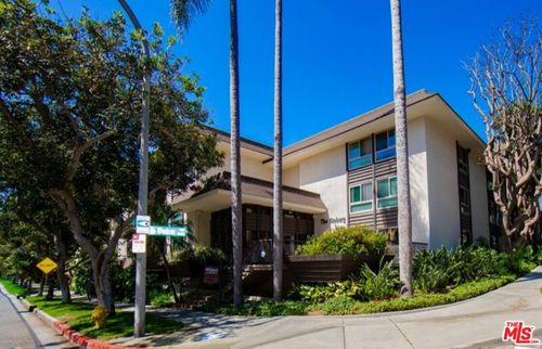 303-6001 Canterbury Dr, Culver City, CA, 90230-6867 | Card Image