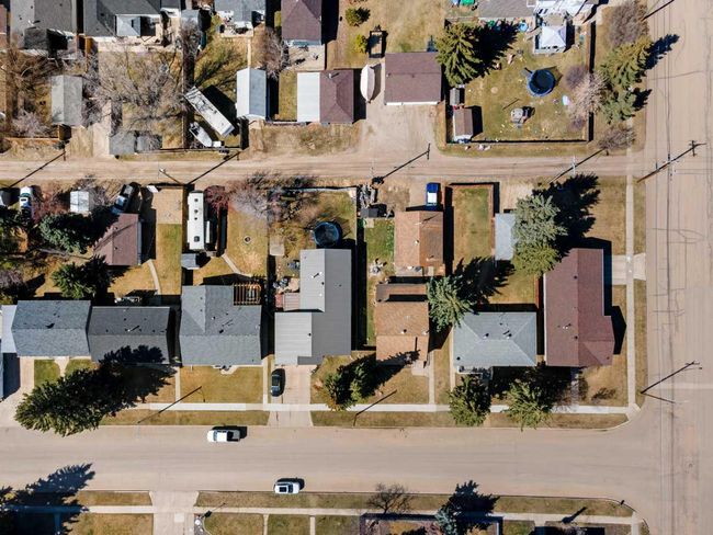 4930 53 Street, House other with 3 bedrooms, 3 bathrooms and 2 parking in Killam AB | Image 43