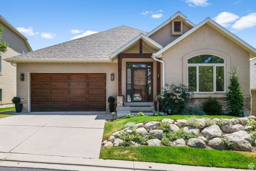 3232 E Lantern Ct, Cottonwood Heights, UT, 84093 | Card Image