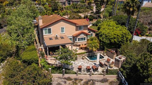 3245 Brookside Ln, Encinitas, CA, 92024-6904 | Card Image