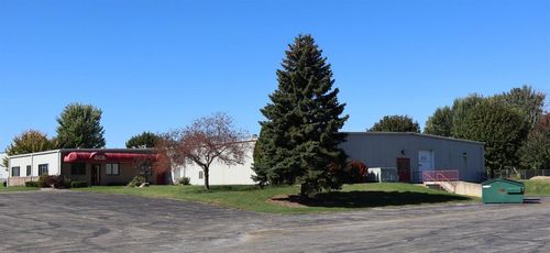 103 Industrial Dr, FOX LAKE, WI, 53933-9693 | Card Image