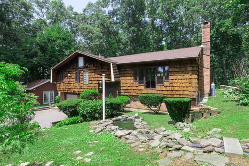 149 Cuba Hill Rd, Huntington, NY, 11743-4803 | Card Image