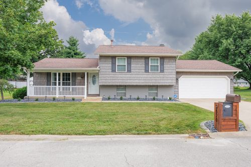 520 Cottonwood Dr, Salem, IL, 62881-2548 | Card Image
