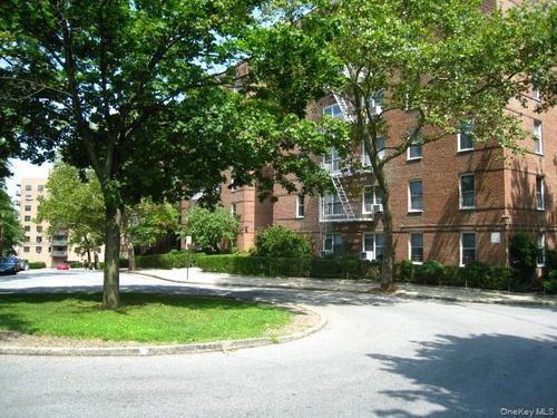 apt-2e-19 Abeel St, Yonkers, NY, 10705-3400 | Card Image
