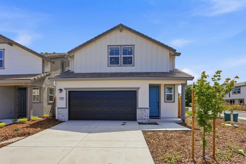 1001 Ginkgo Circle, Davis, CA, 95618 | Card Image