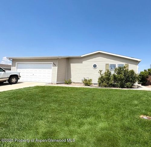 382 Mineral Springs Cir, Parachute, CO, 81635-9686 | Card Image
