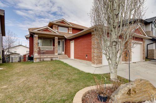 45 Thornfield Close Se, Airdrie, AB, T4A2K7 | Card Image