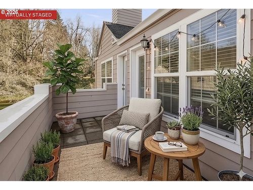 8700 Sw Curry Dr, Wilsonville, OR, 97070-5422 | Card Image