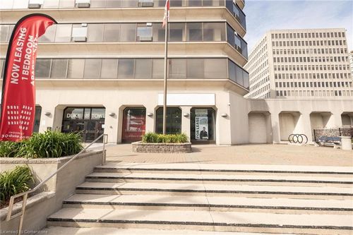 30 Duke St W, Kitchener, ON, N2H3W5 | Card Image