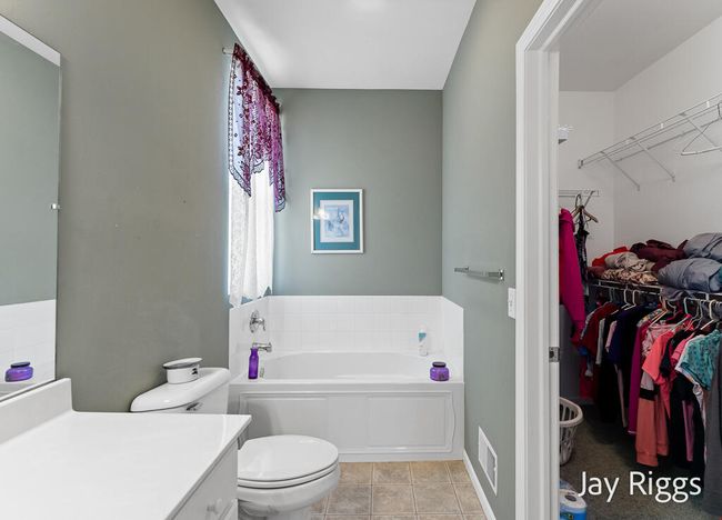 2520TurningLeafWay-38LoRes | Image 38