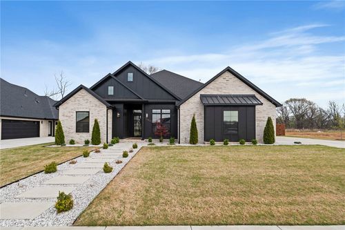 3808 Sw Centric Ave, Bentonville, AR, 72713-4116 | Card Image