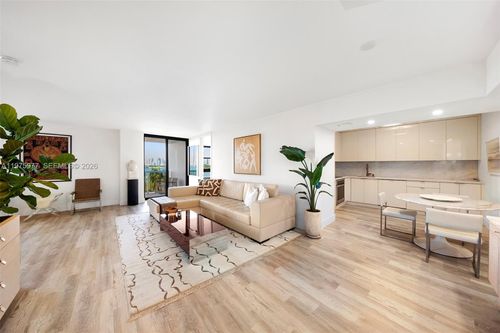 apt-702-9 Island Ave, Miami Beach, FL, 33139-1357 | Card Image