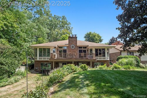 41855 Brentwood Dr, Plymouth, MI, 48170-2678 | Card Image