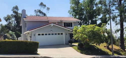 15980 Filbert St, Rancho Cascades, CA, 91342-1069 | Card Image