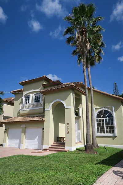 9779 Nw 32nd St, House other with 4 bedrooms, 3 bathrooms and null parking in Doral FL | Image 2