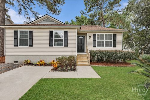 105 Crossover Ln, Savannah, GA, 31410-2015 | Card Image