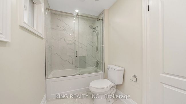 27 Foxmere Rd, House other with 6 bedrooms, 5 bathrooms and 4 parking in Brampton ON | Image 34