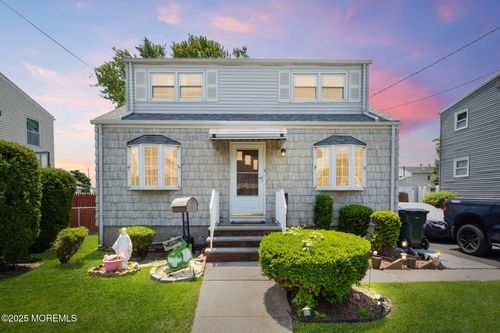 164 Holly St, Port Reading, NJ, 07064-1020 | Card Image