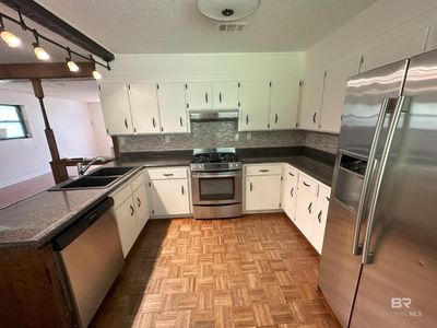 Kitchen | Image 2